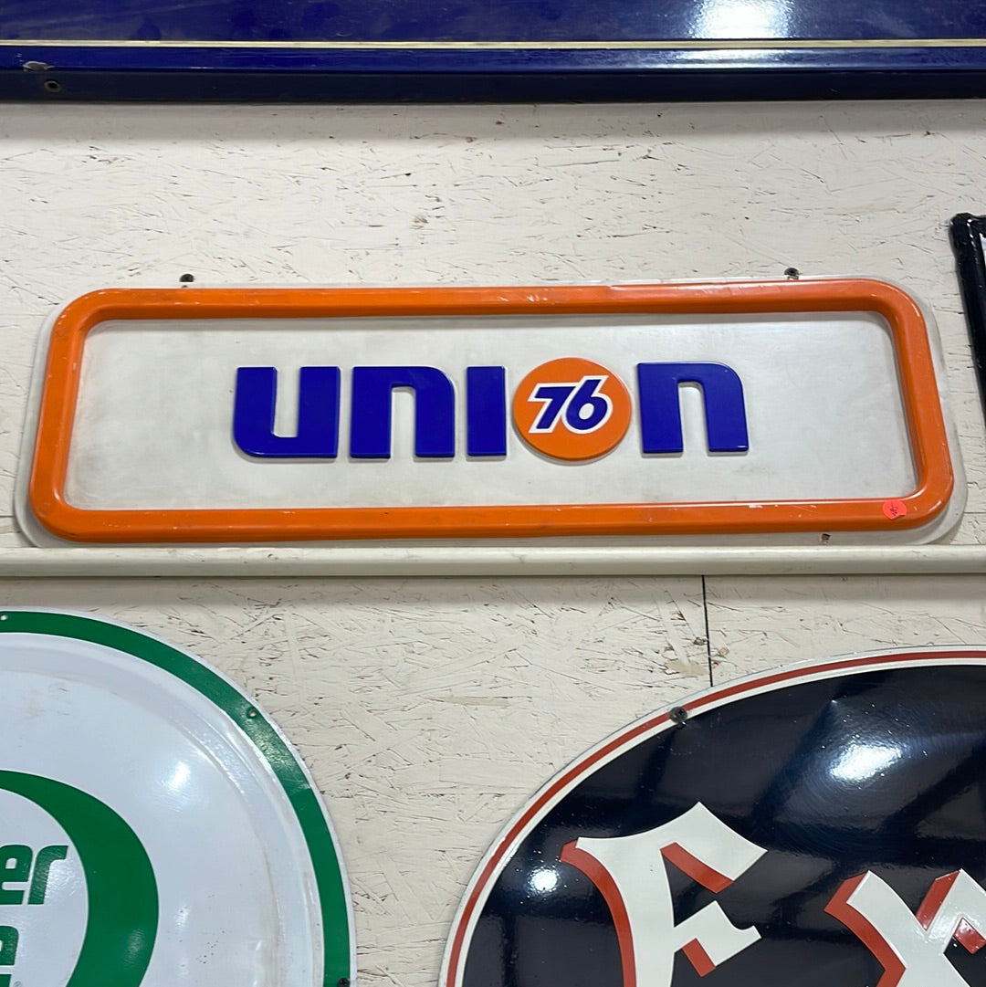 Union Horizontal Sign