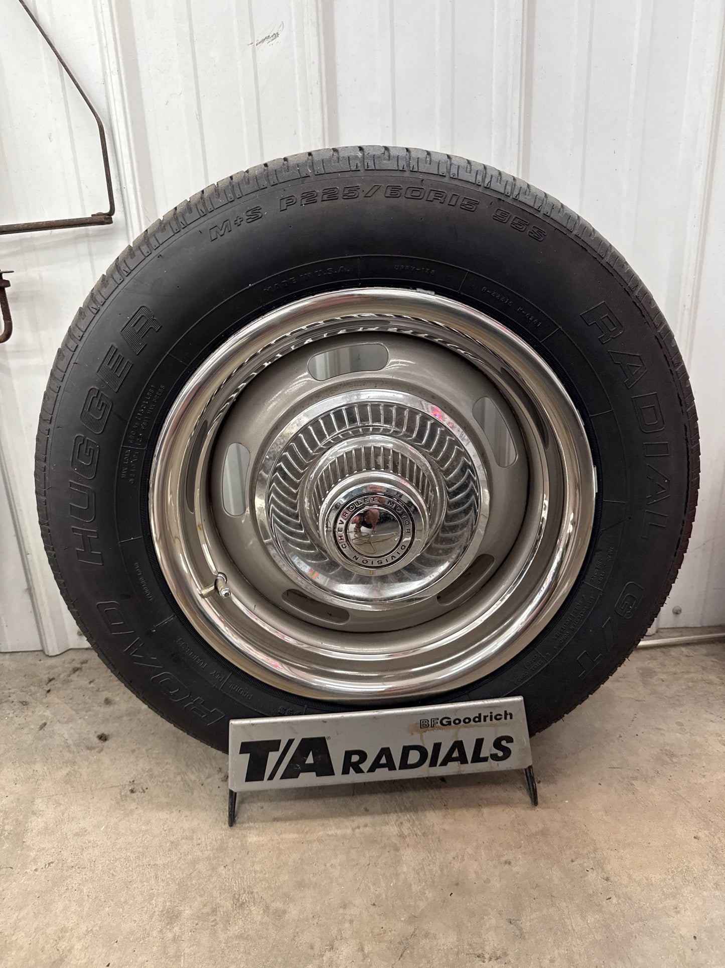 BF Goodrich T/A Radials Tire Stand