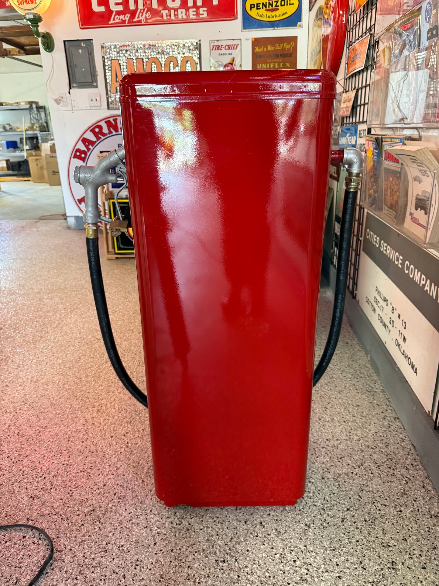 Vintage CO-OP Gas Pump