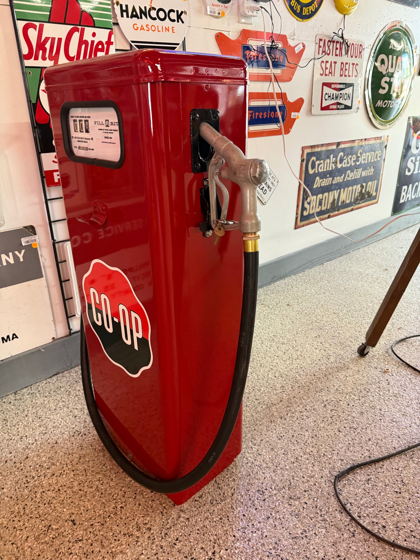 Vintage CO-OP Gas Pump