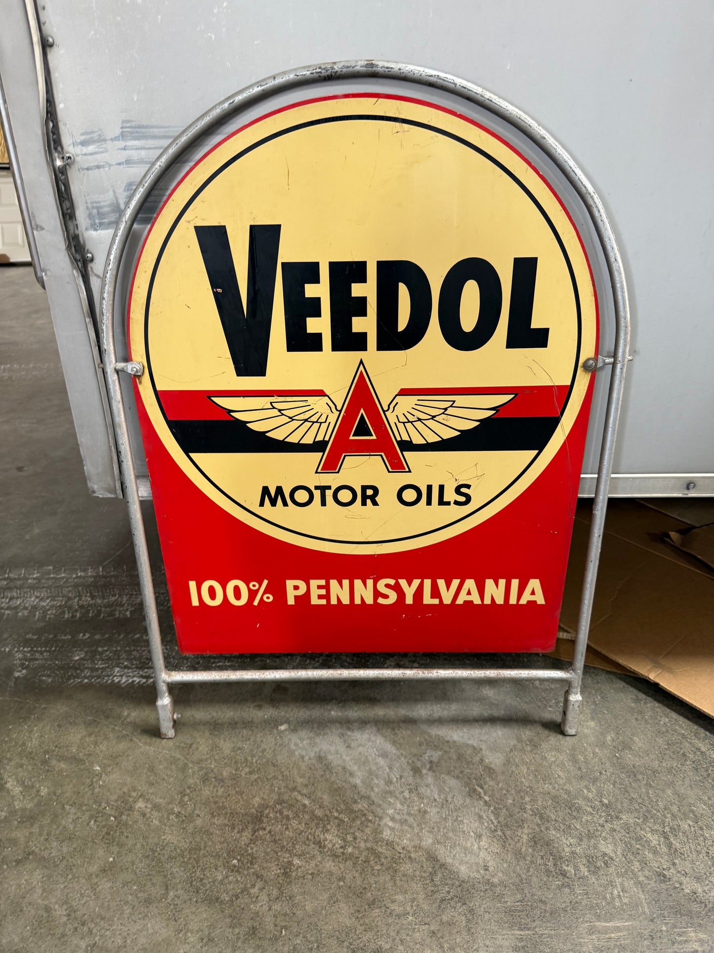 Veedol DST Sign
