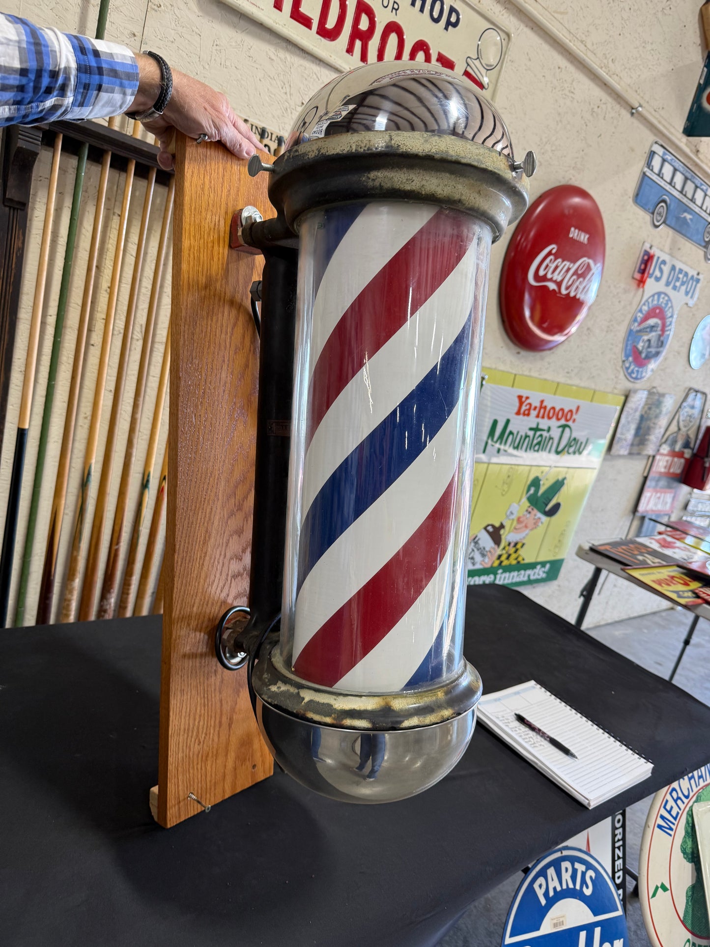 Electric/Lighted Barber Pole
