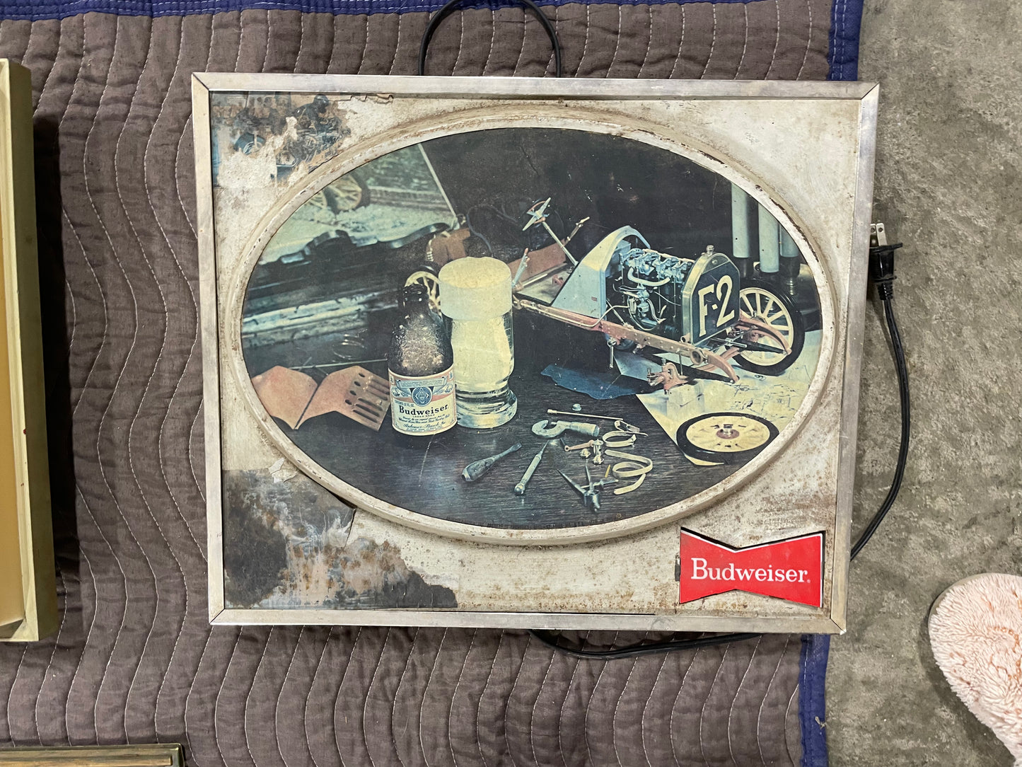 Budweiser Lighted Sign w/Car