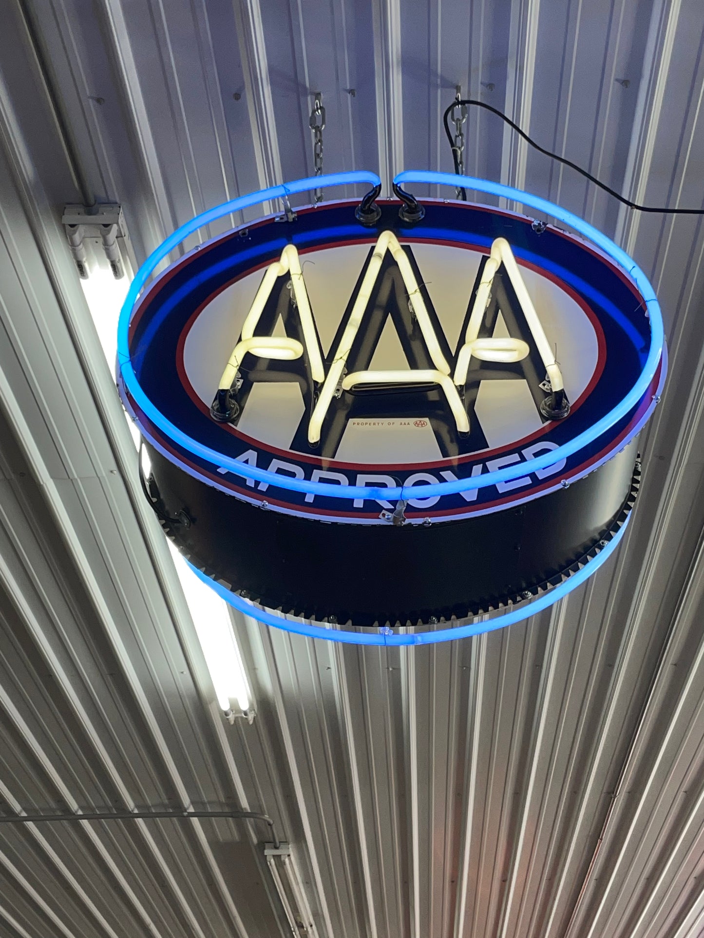 AAA Neon