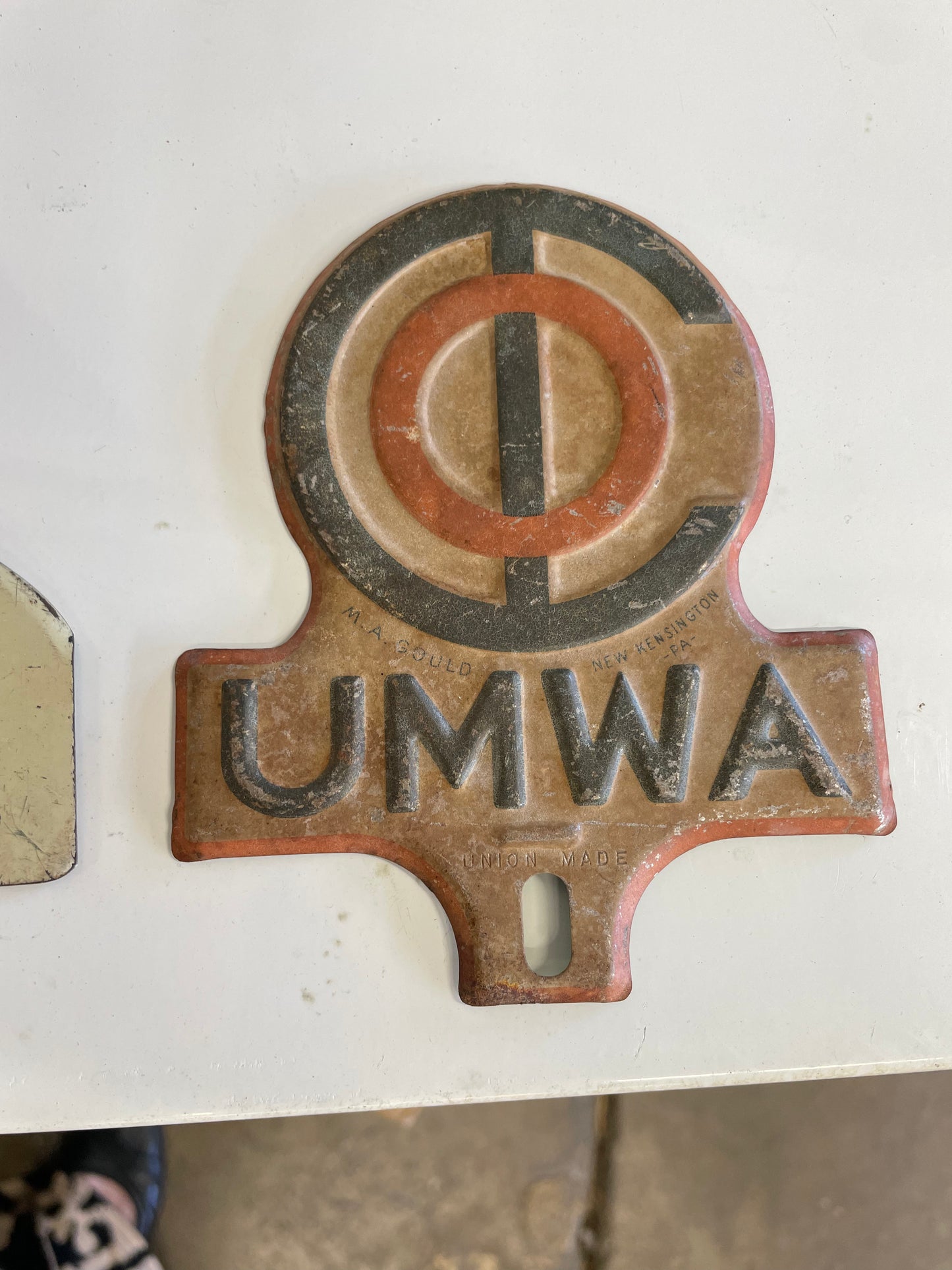 UMWA Plate Topper