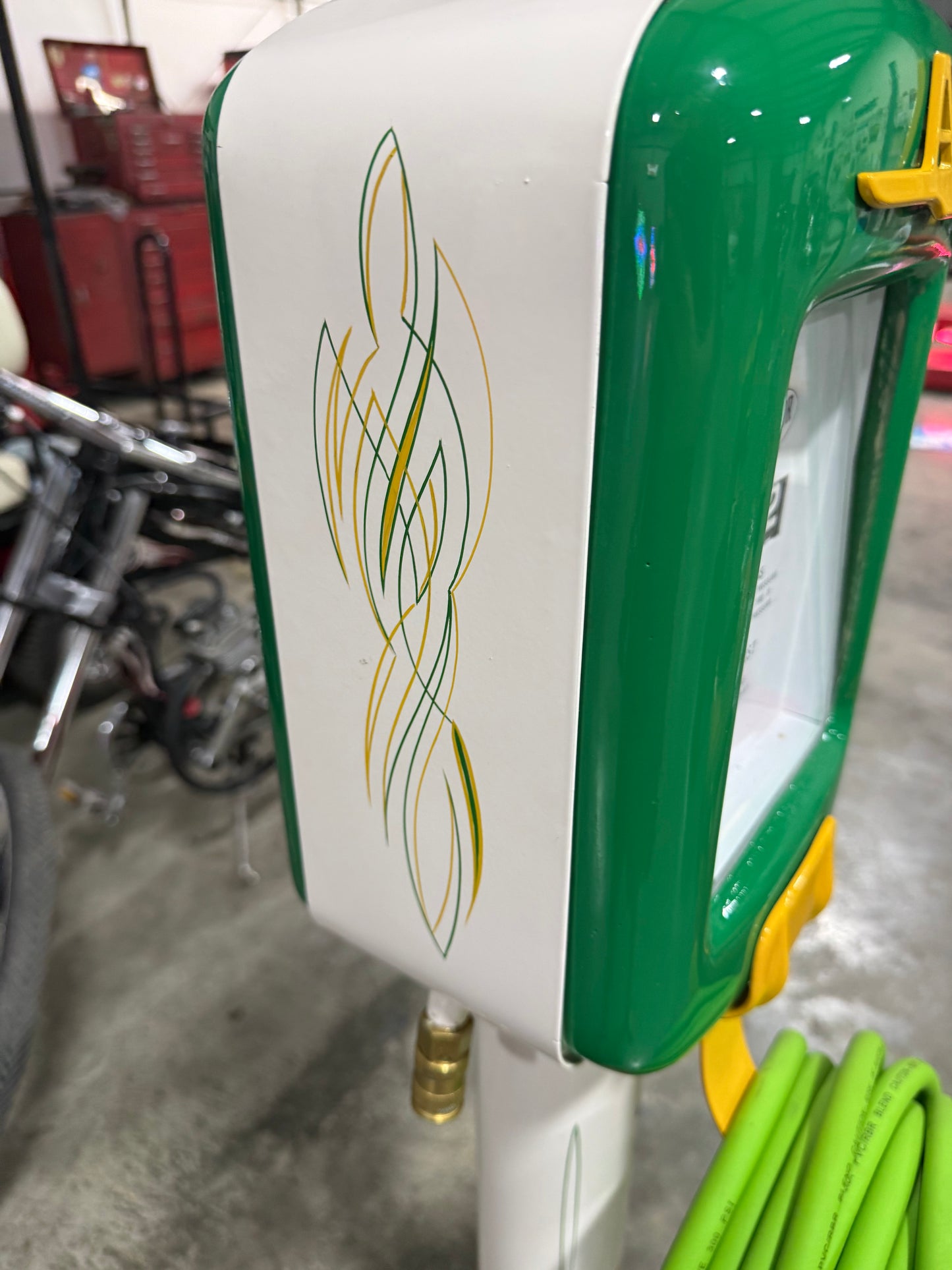 Rat Fink Custom Tireflater Service Station Air Meter