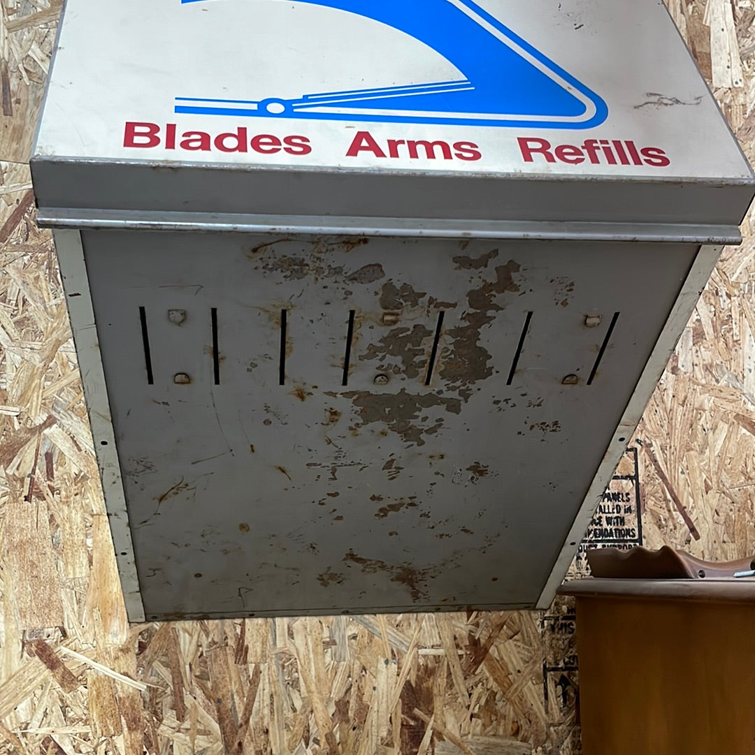 Windshield Service Box
