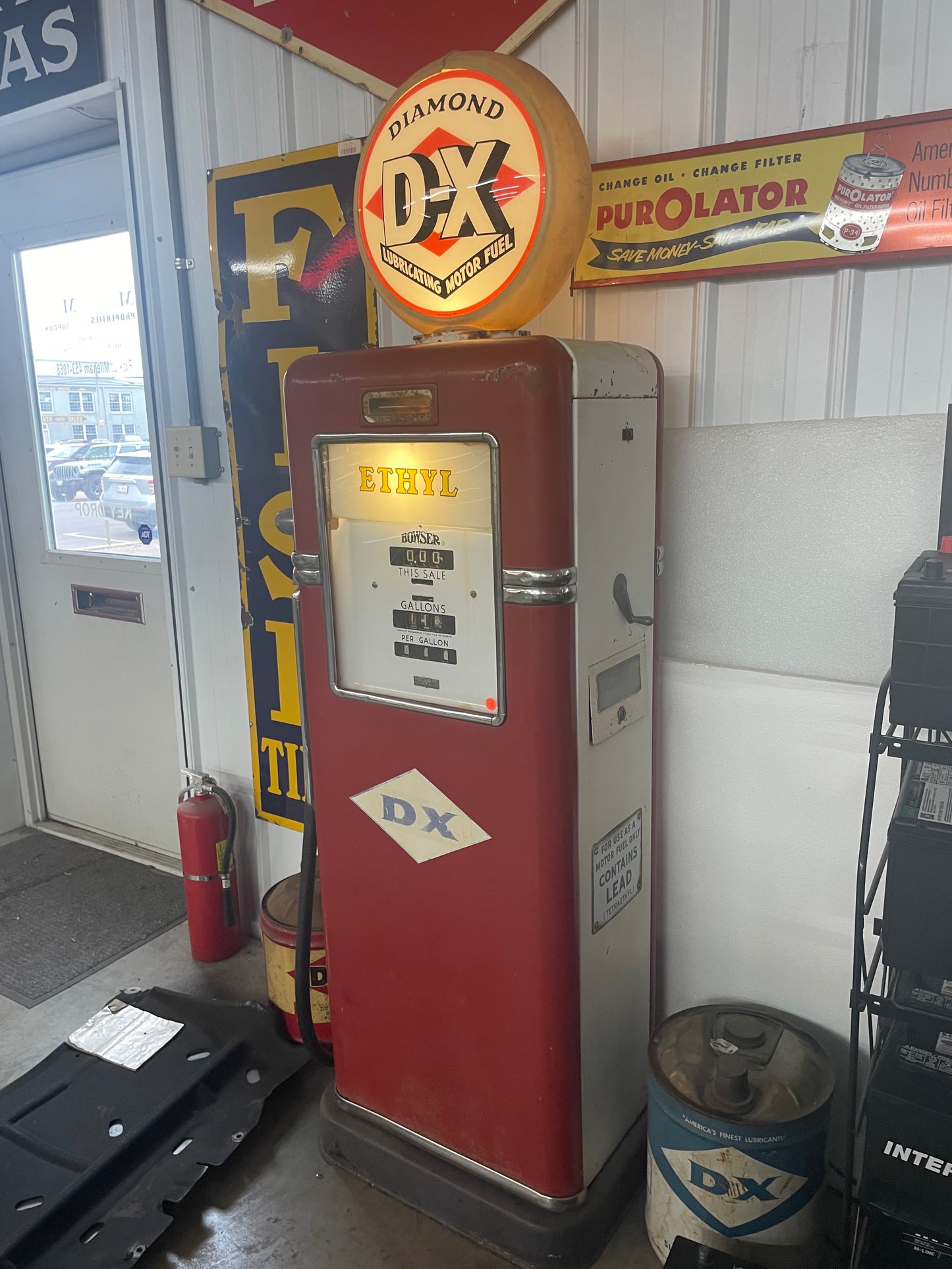D-X Gas Pump