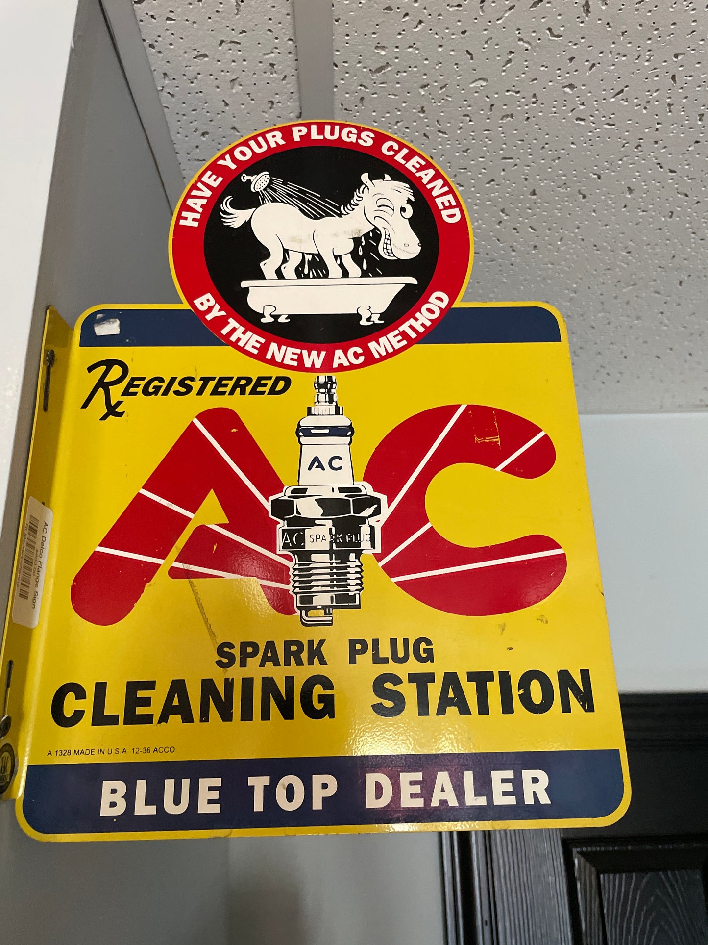 AC Spark Plug Cleaning Station Flange