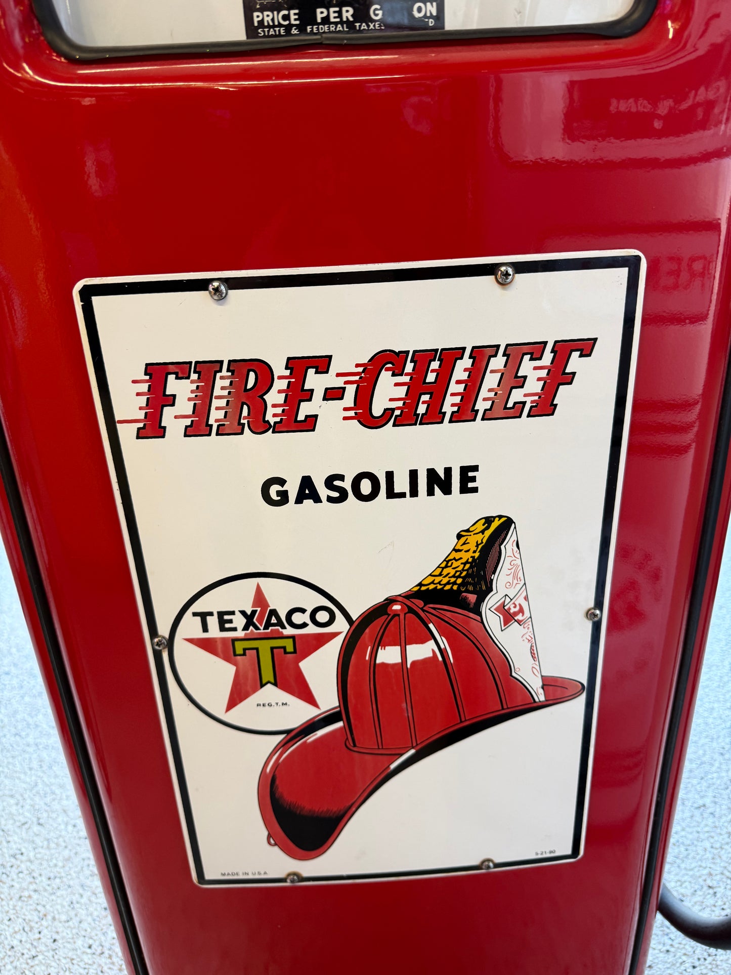 Texaco Fire Chief Gasoline Pump with Fire Hat Globe