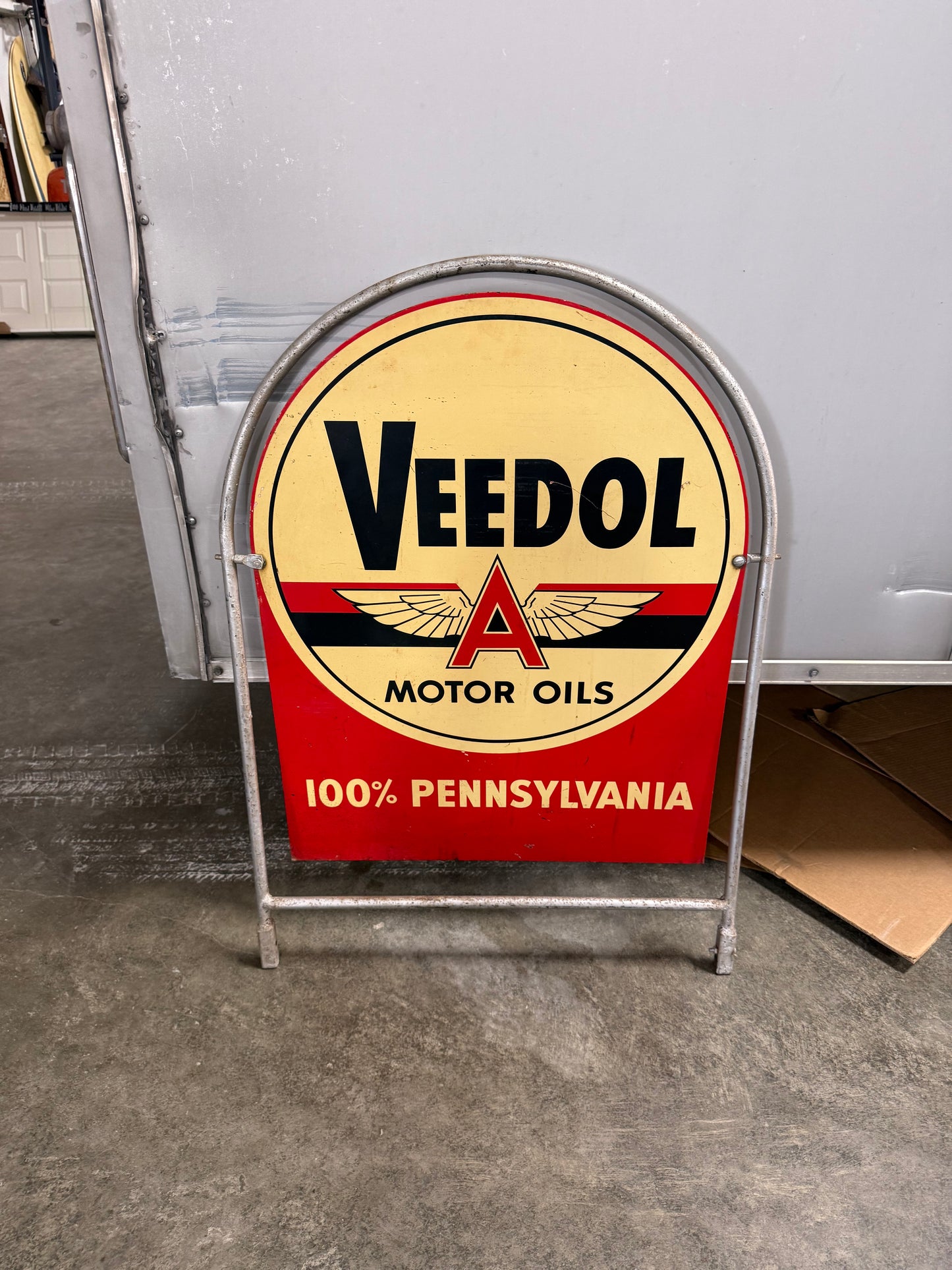 Veedol DST Sign
