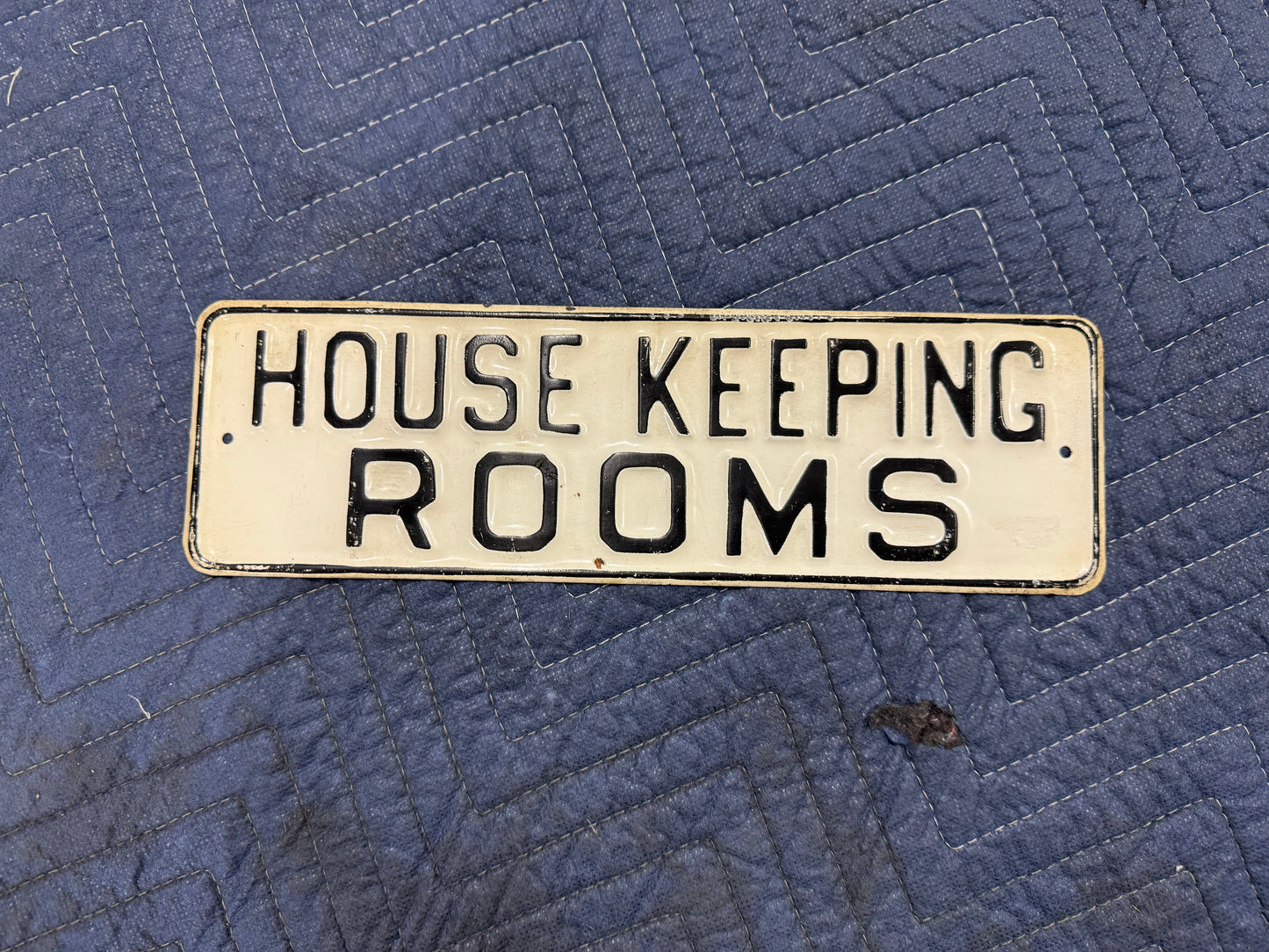 House Keeping Rooms SST Sign