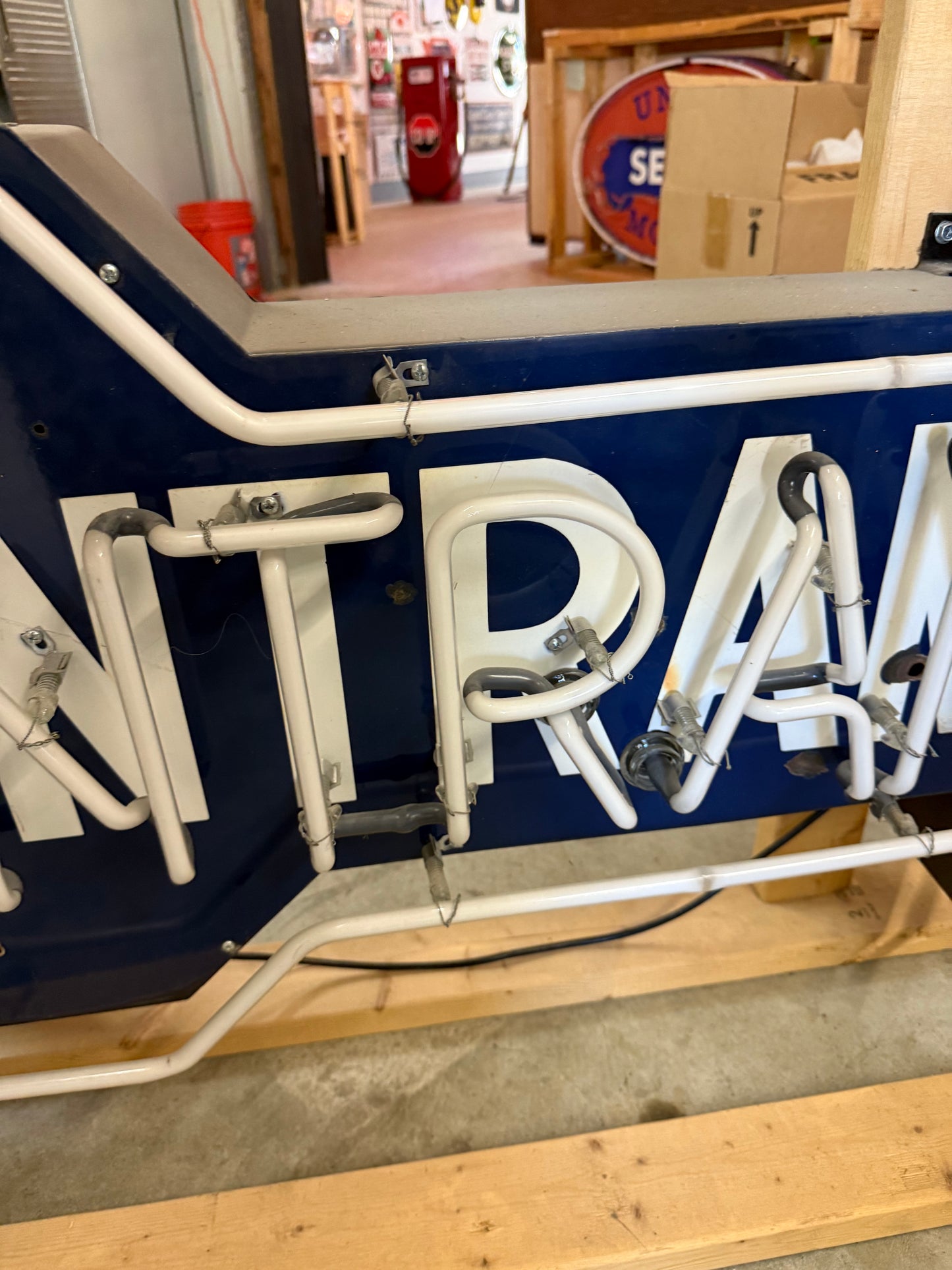 Entrance Arrow Neon Sign