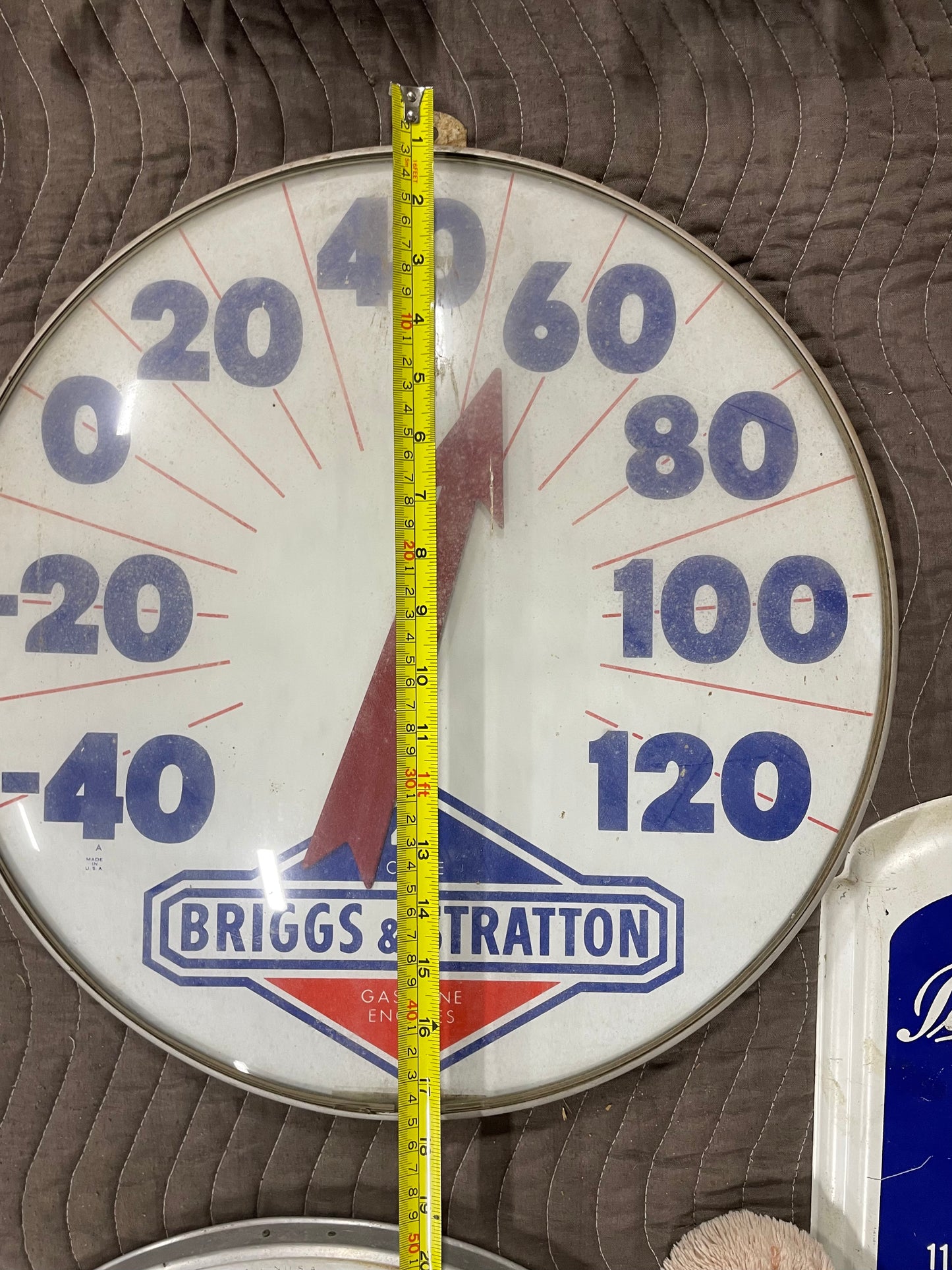 Briggs & Stratton Thermometer