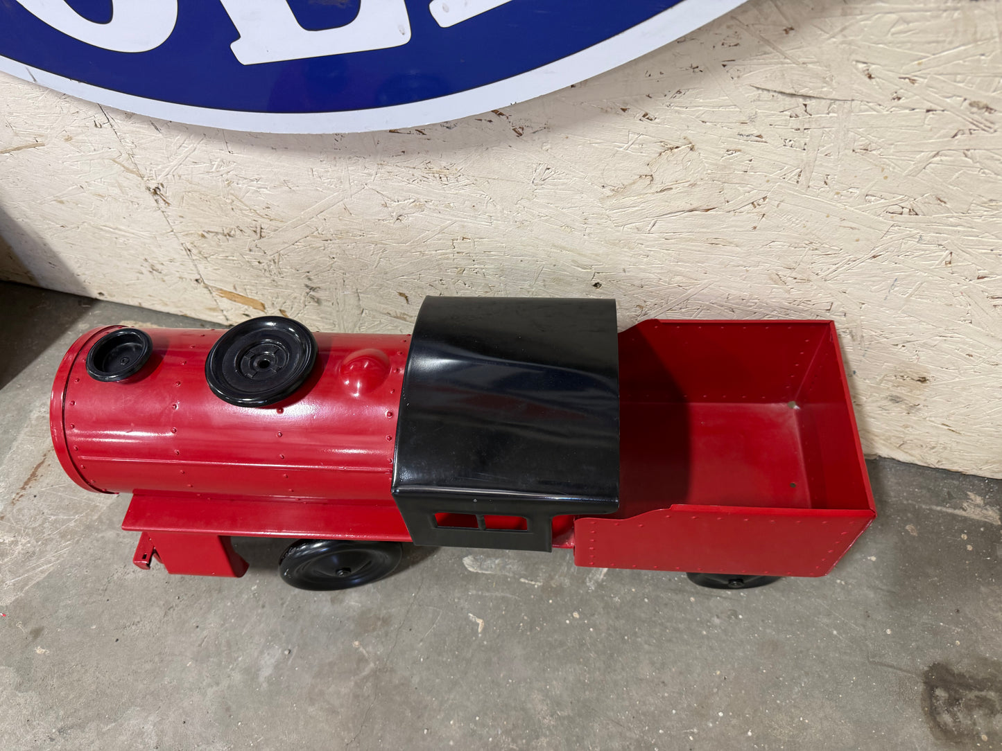 Keystone 1930s Ride-On Train
