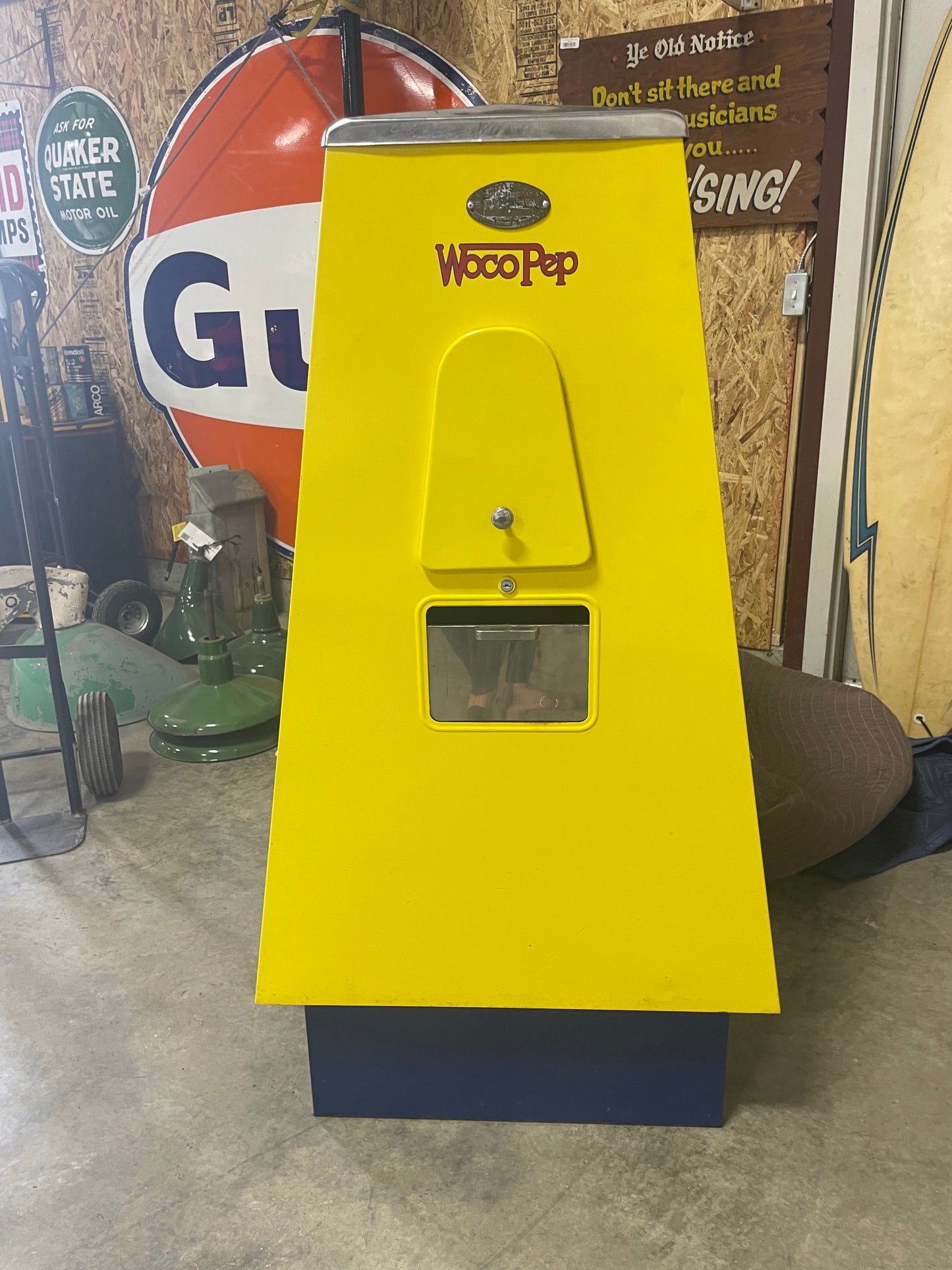 Woco Pep Seloil Oil can Service Cabinet