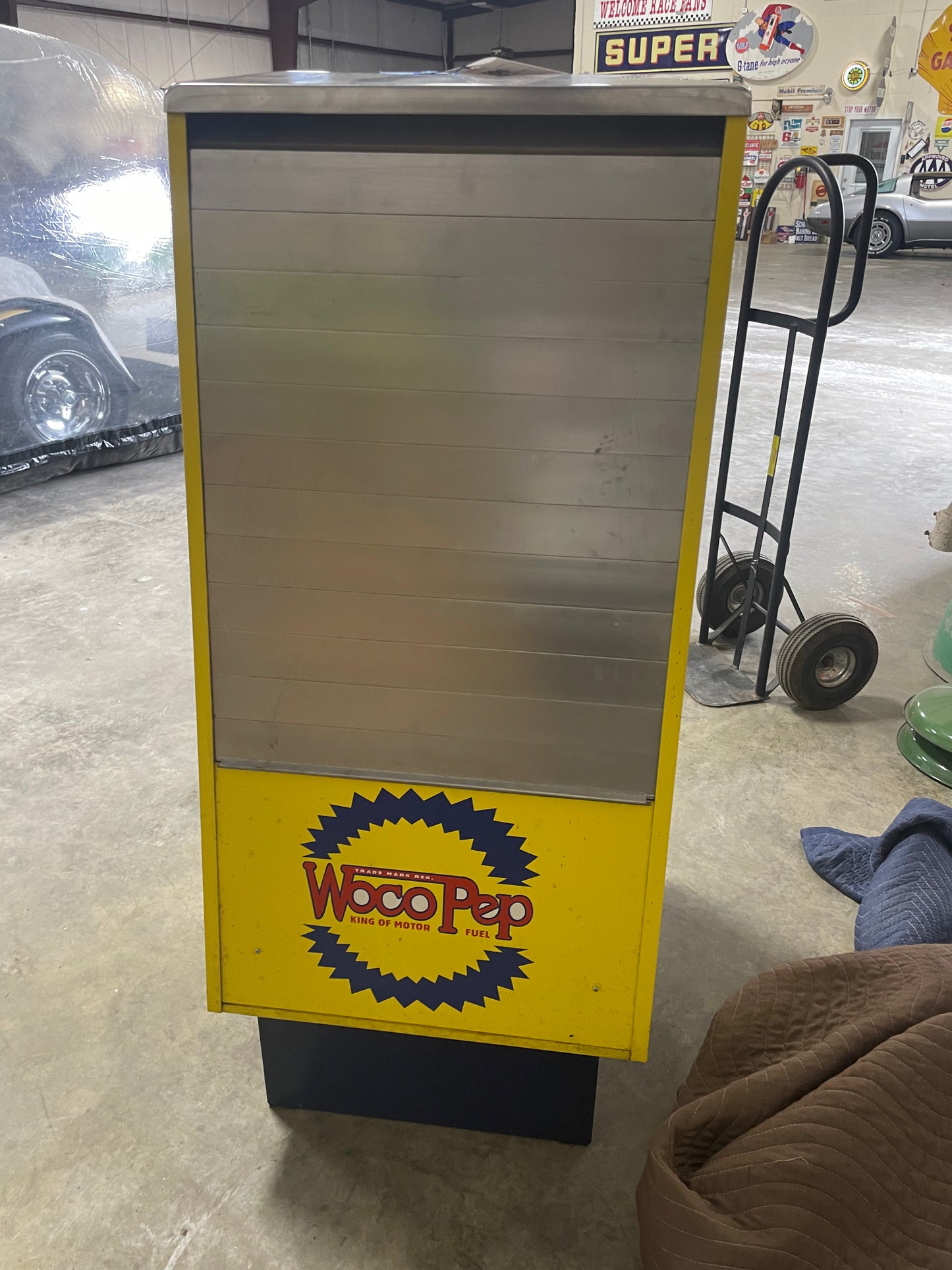 Woco Pep Seloil Oil can Service Cabinet