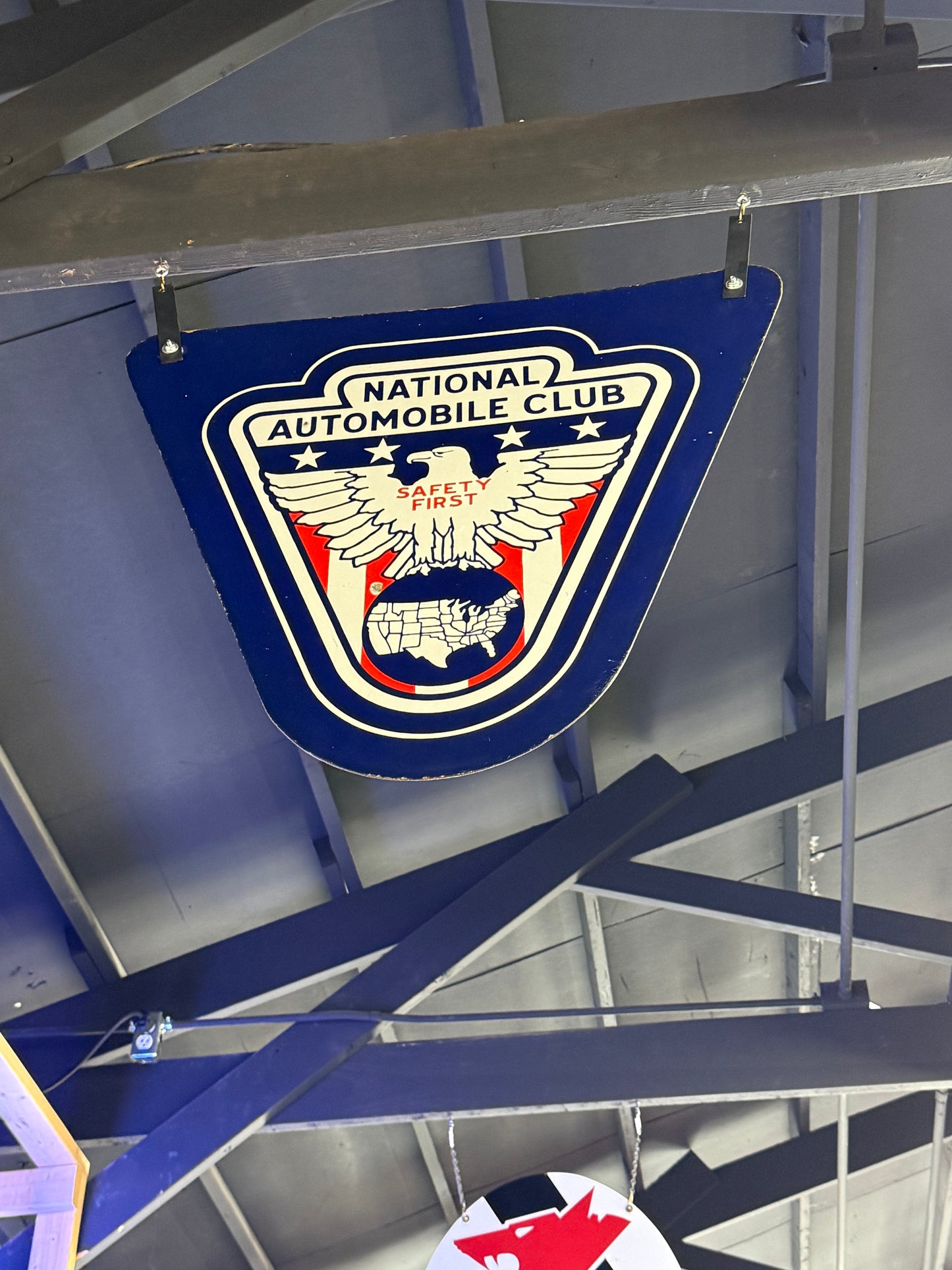 National Automobile Club Triangle Sign No Bracket