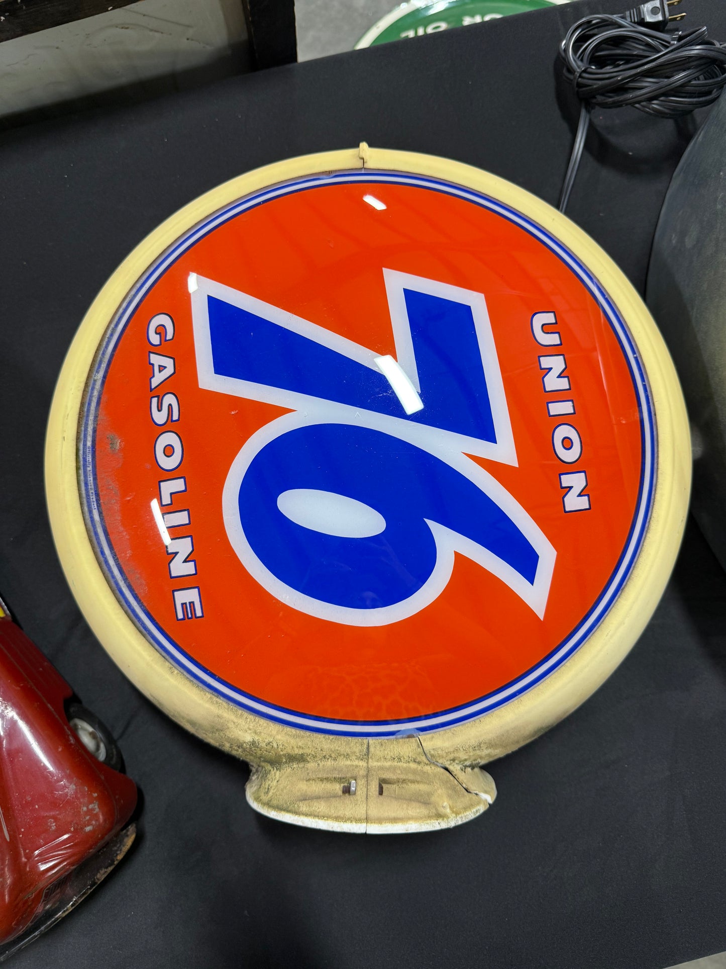 Union 76 Gasoline Globe