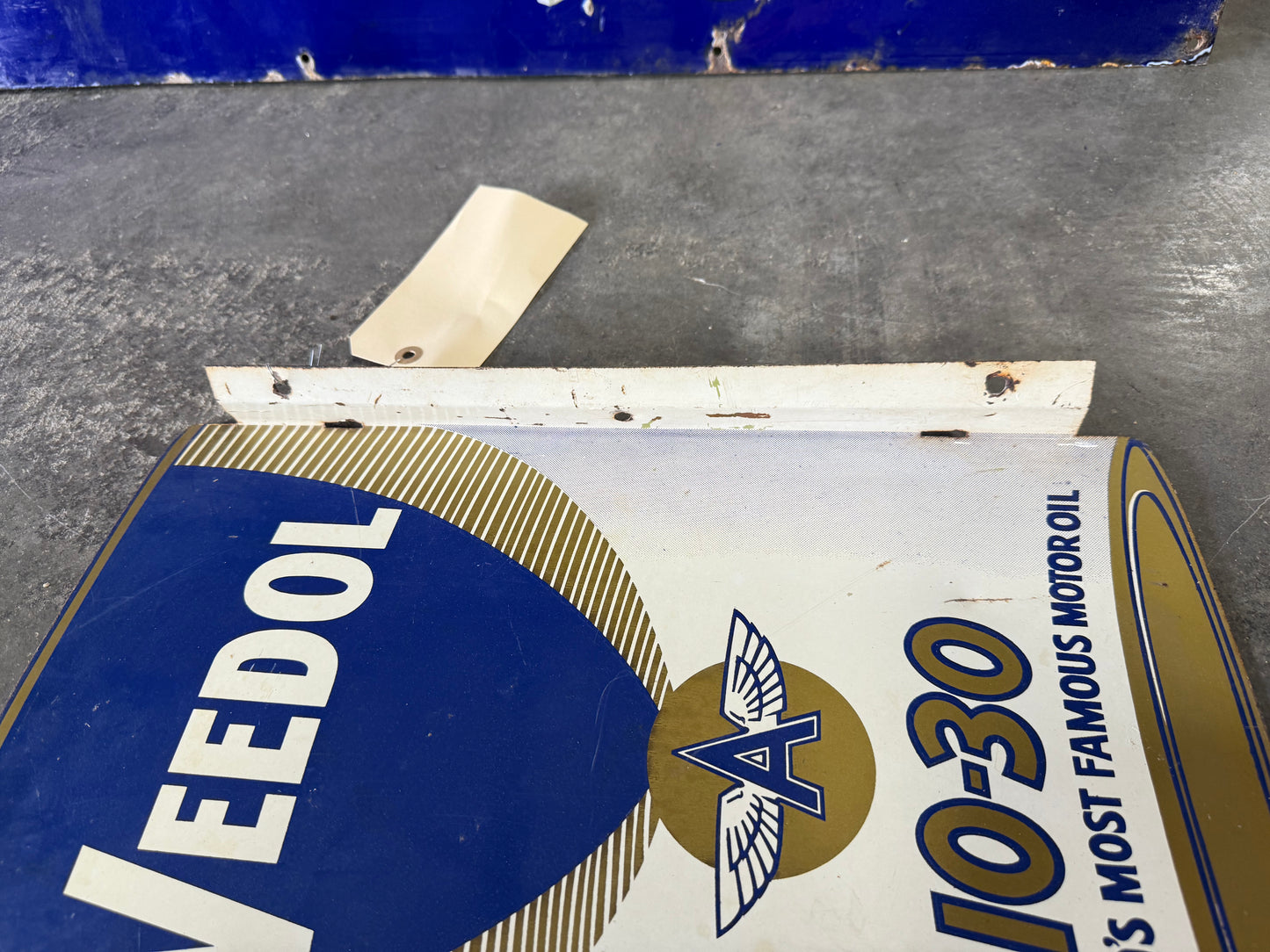 Veedol Oil Can Flange