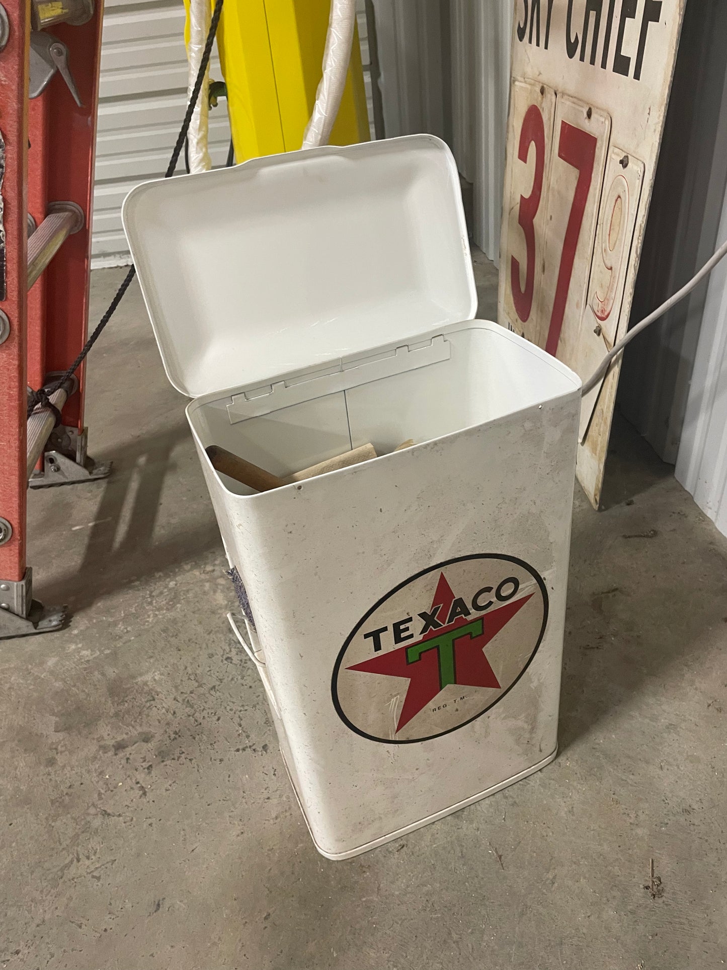 Texaco Windshield Caddy