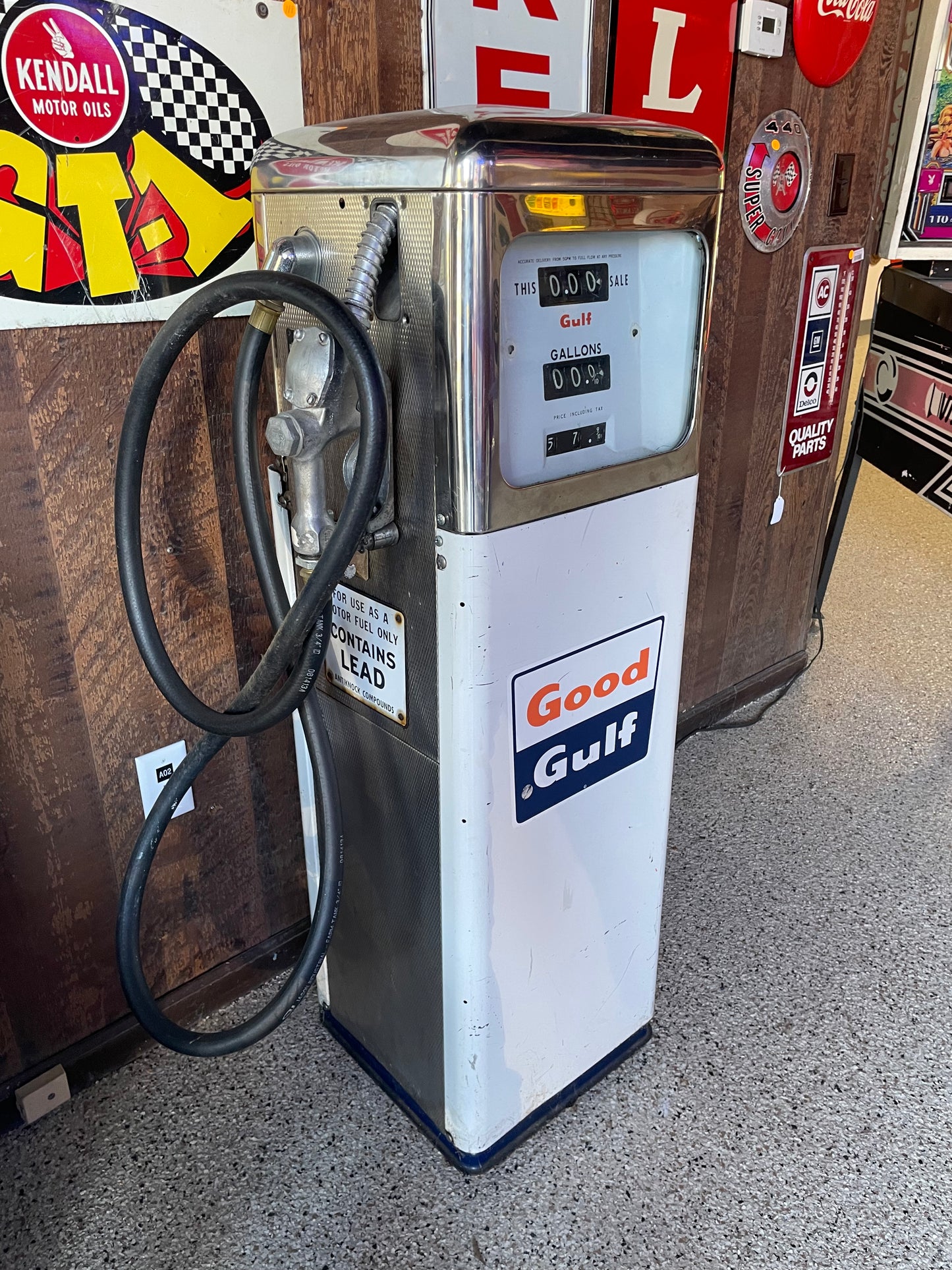 Small White Gulf Pump