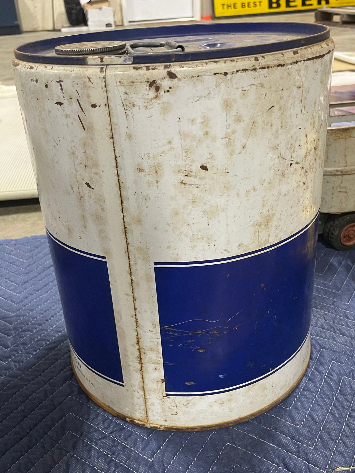 Gulf Oil Can - Large