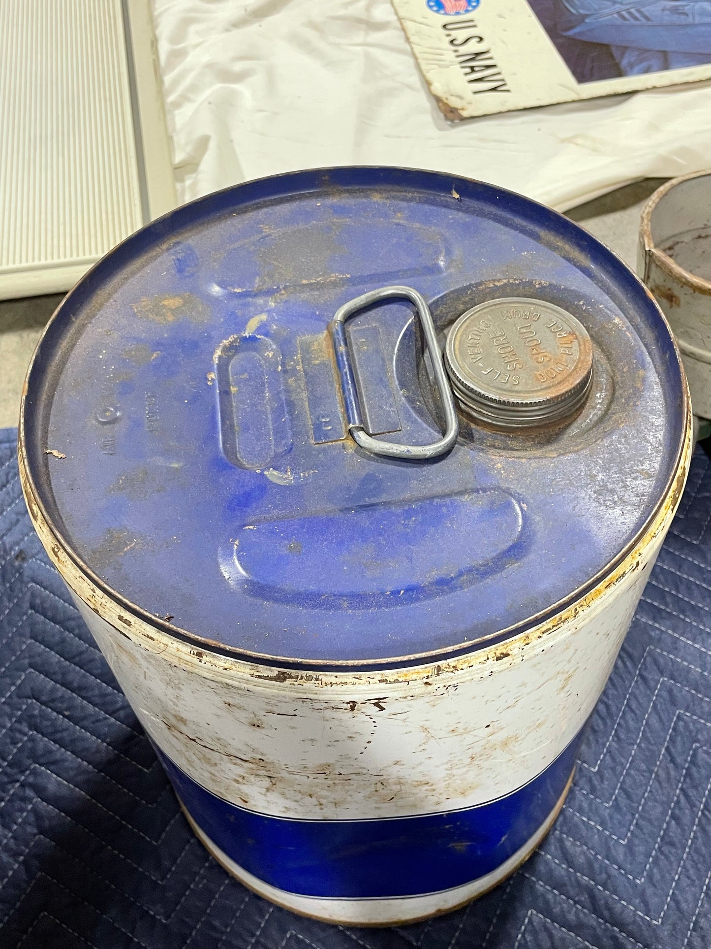 Gulf Oil Can - Large