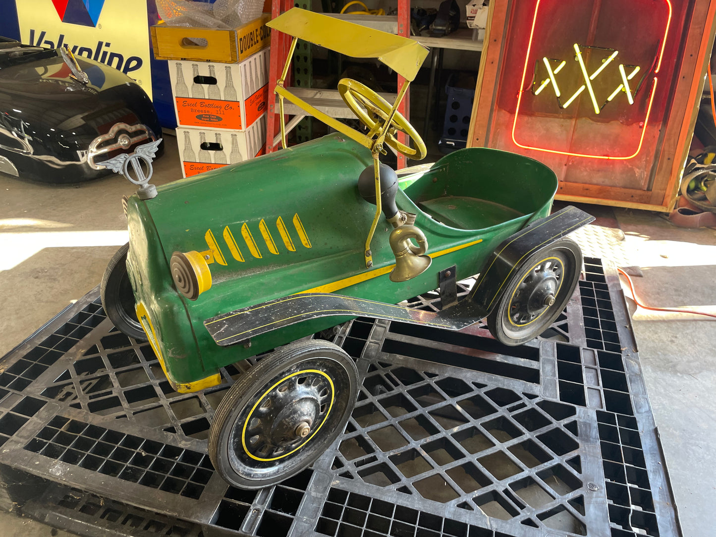Garton Tin Lizzie Pedal Car - Original