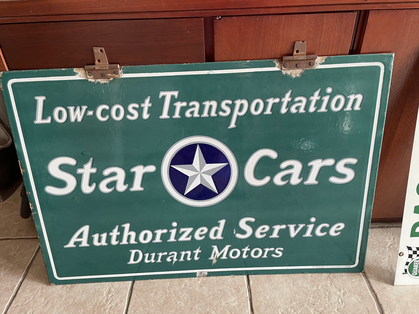 Star Cars Authorized Service Sign