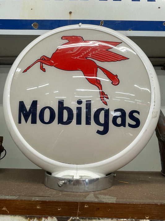 Mobilgas Pegasus Glass Globe #1