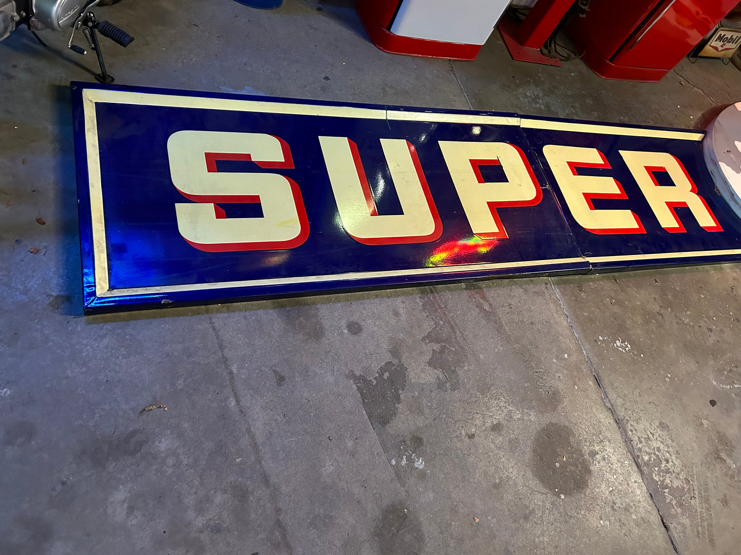 Super Gulf Sign