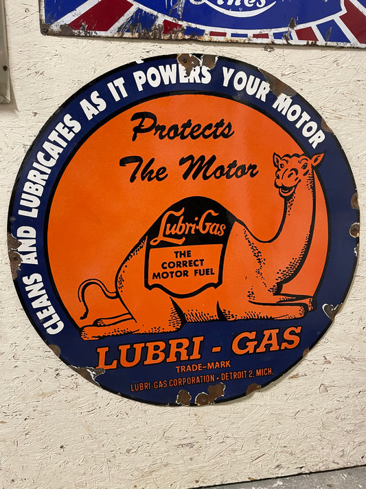 Lubri Gas Round Sign