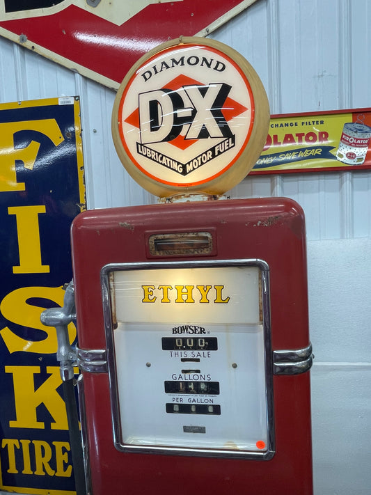 D-X Gas Pump