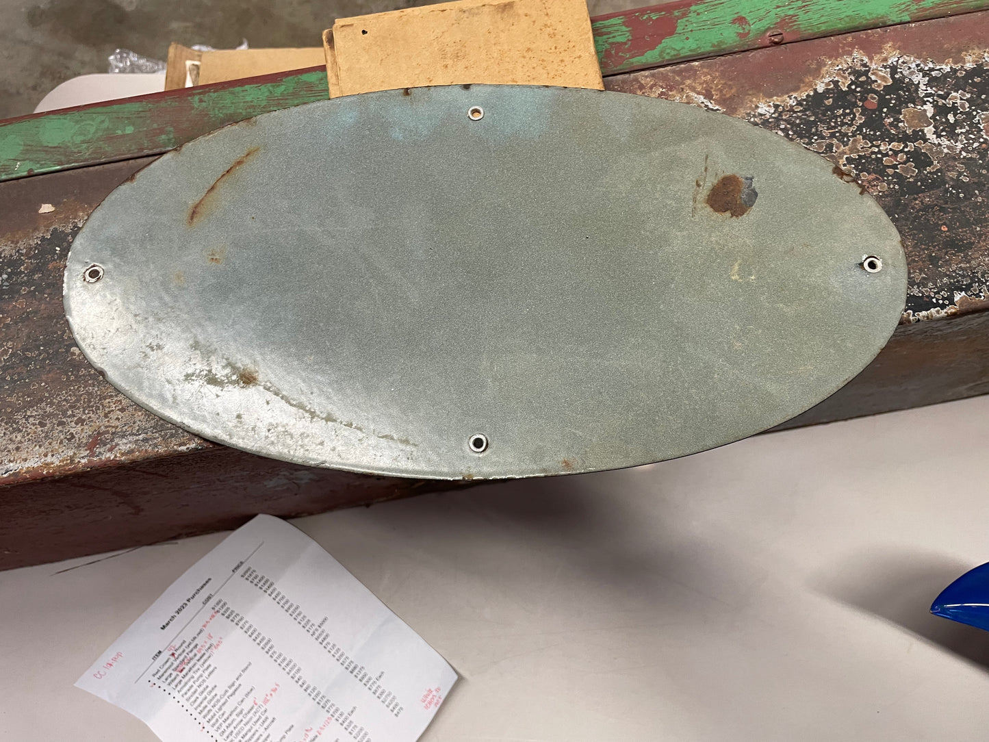 Parade Oval Pump Plate